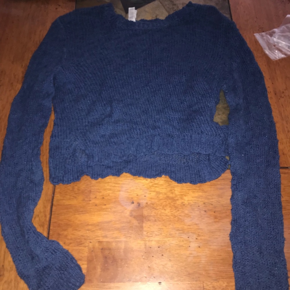 Cropped sweater!